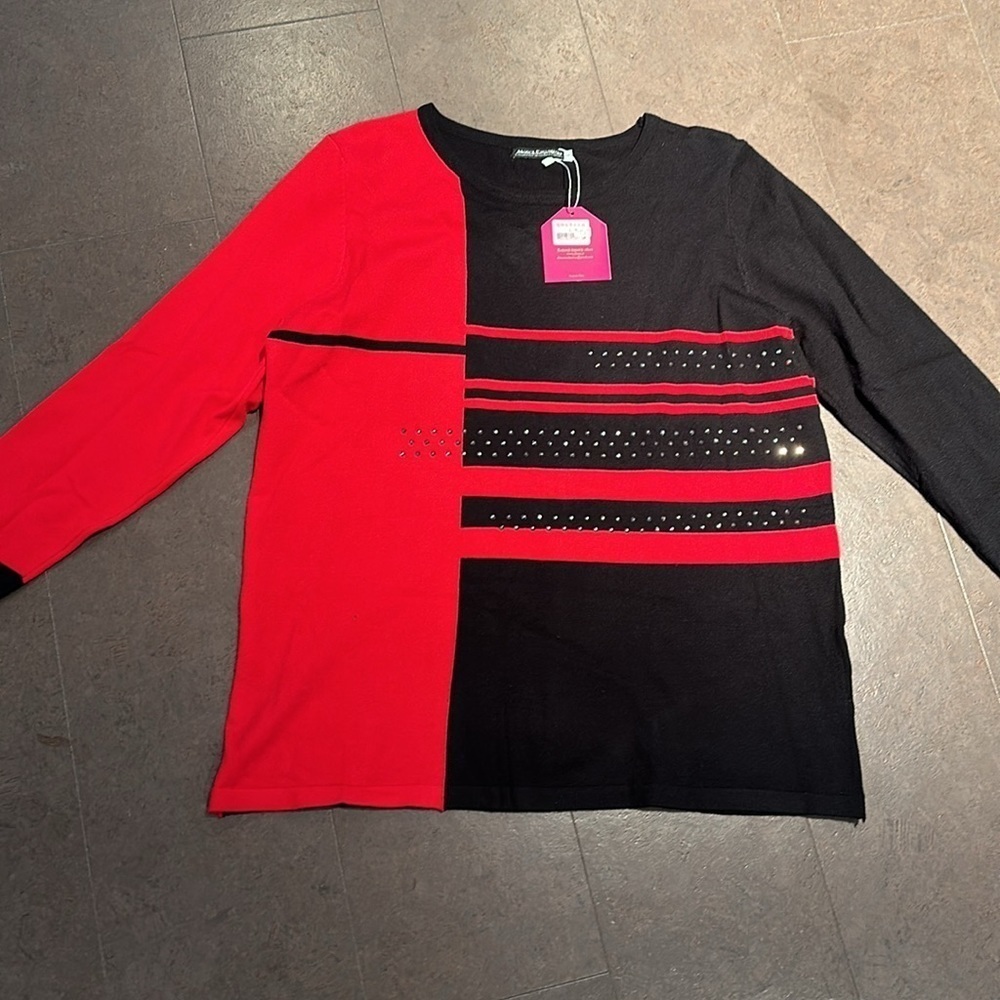 Lightweight sweater size Large